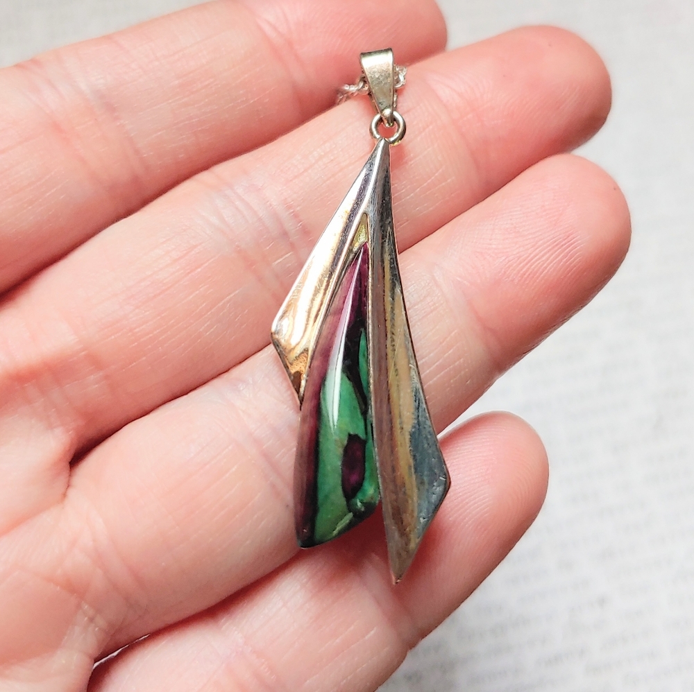 Vintage zoisite silver pendant & chain